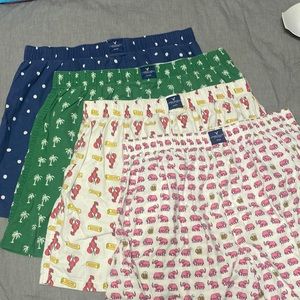 American eagle boxers 4 pairs. Size XL
